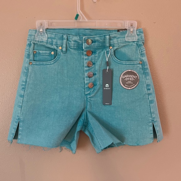 Tractr Pants - Tractr Blue Jean Shorts with Raw Hem and Side Slits